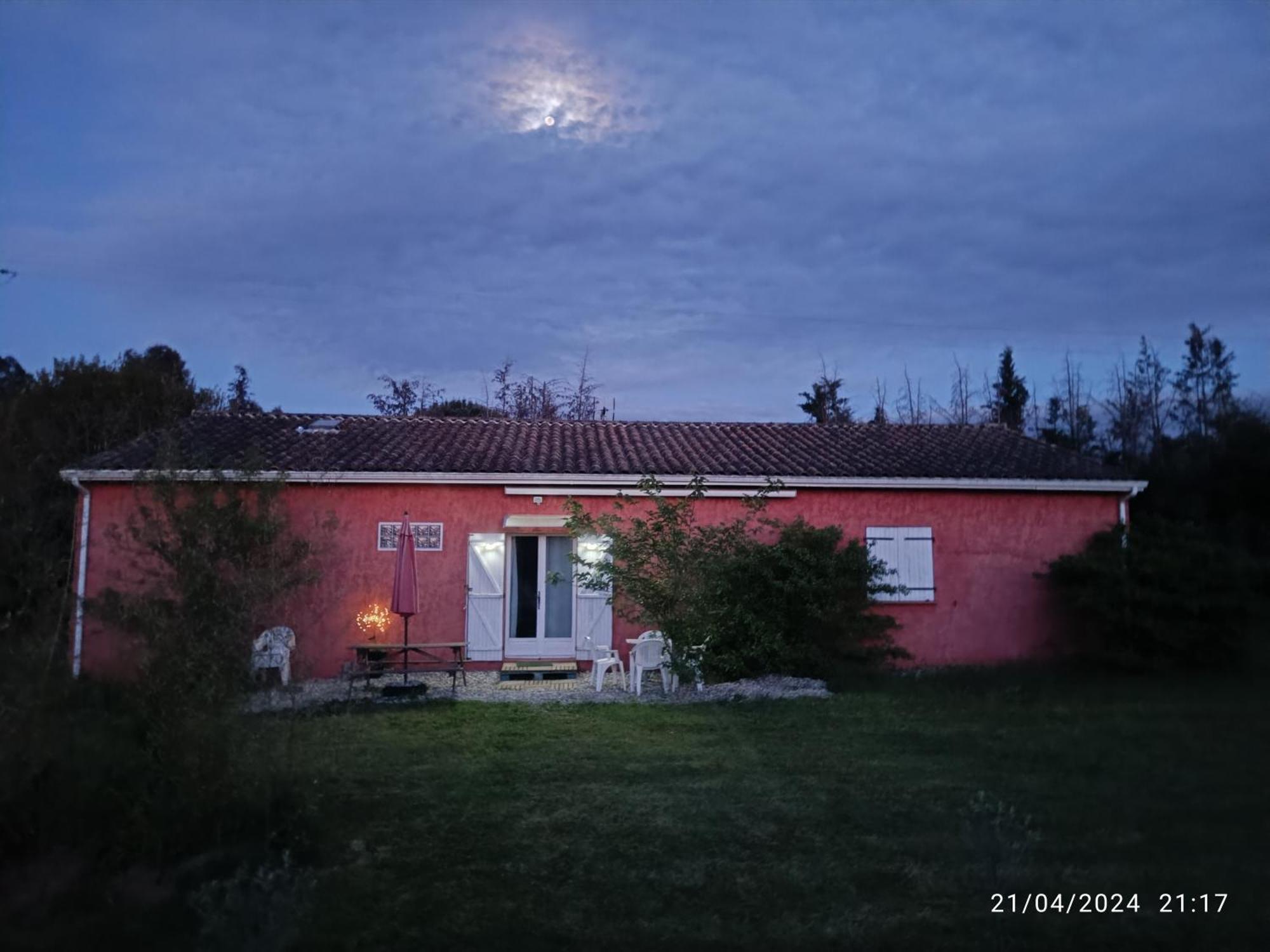 Datcha La Charrette Lavaur (Tarn) Exterior foto